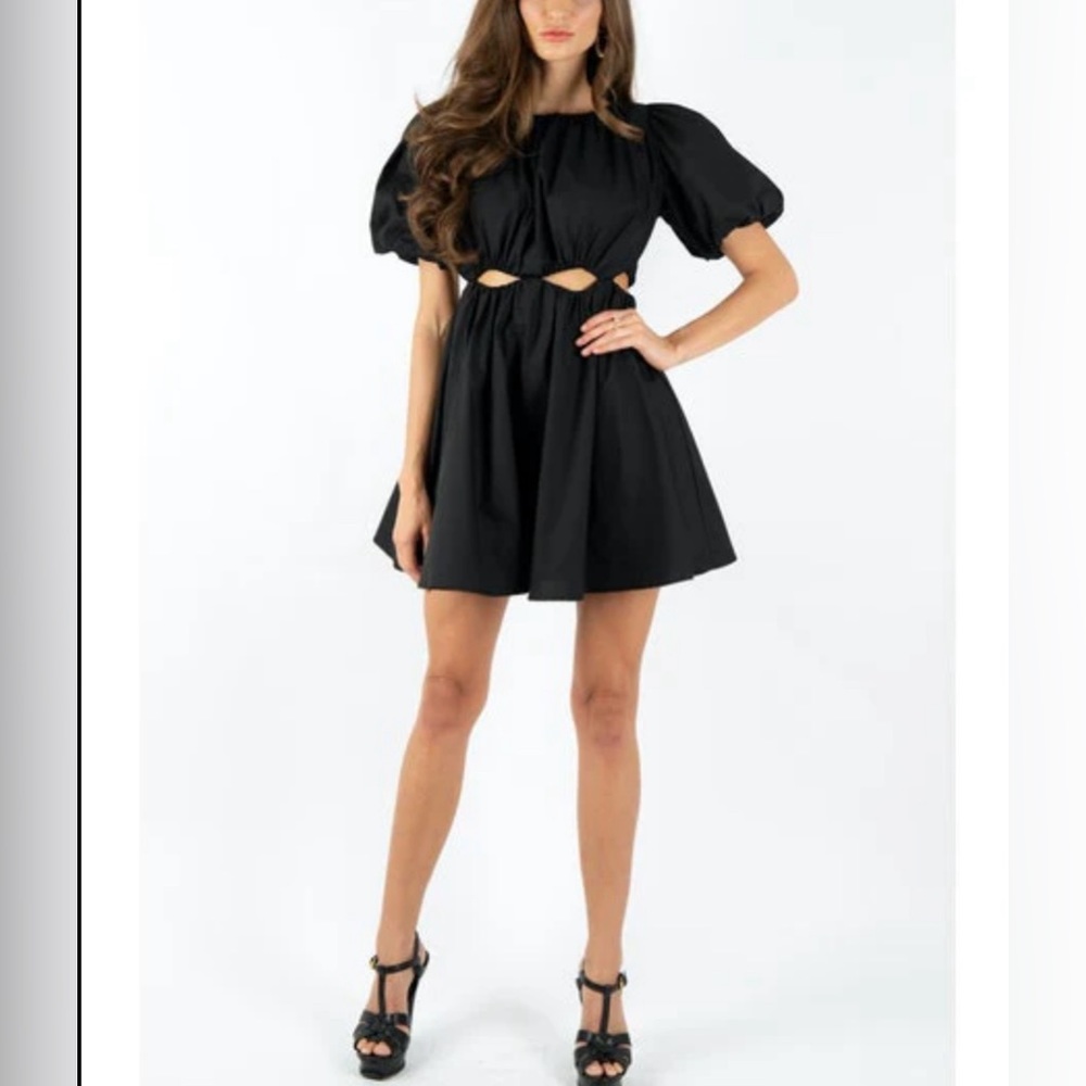 Poplin Women’s Black Puff Sleeve Fully Layered Mini Dress Elastic Waist Size M